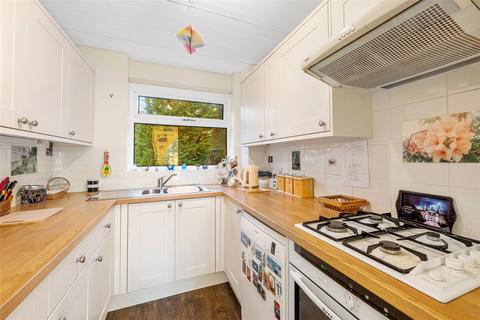 2 bedroom flat for sale, Downswood, Reigate, Surrey, RH2