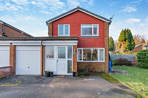 3 bedroom link detached house for sale, Butterwood Close, Huddersfield, HD4