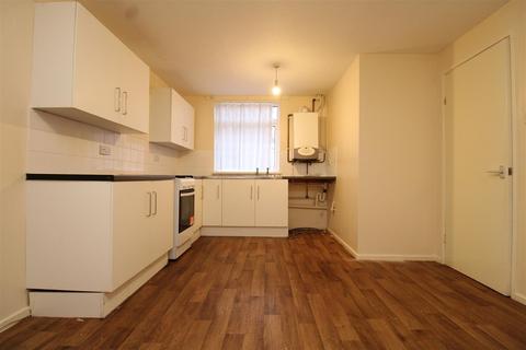 3 bedroom terraced house to rent, Muskham South Bretton Peterborough