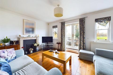 4 bedroom terraced house to rent, Admiralty Way, Teddington