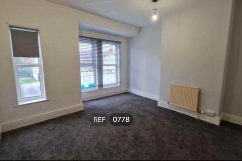 2 bedroom terraced house to rent, 79, Raglan Street, HULL, HU5 2JA