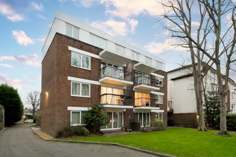 1 bedroom apartment to rent, Gowan Lea, Woodford Road, London, E18