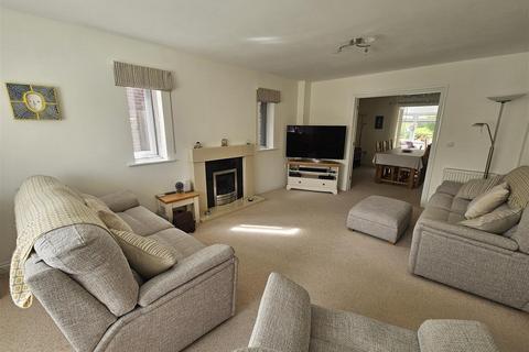 5 Pen Offa, Norton, Presteigne, LD8 2DX