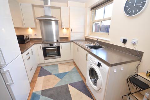 2 bedroom semi-detached house for sale, Oak Park Close, Cookridge, Leeds, West Yorkshire