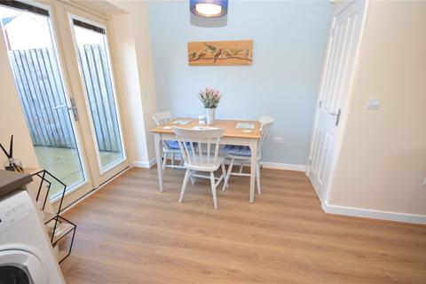 2 bedroom semi-detached house for sale, Oak Park Close, Cookridge, Leeds, West Yorkshire