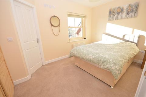 2 bedroom semi-detached house for sale, Oak Park Close, Cookridge, Leeds, West Yorkshire