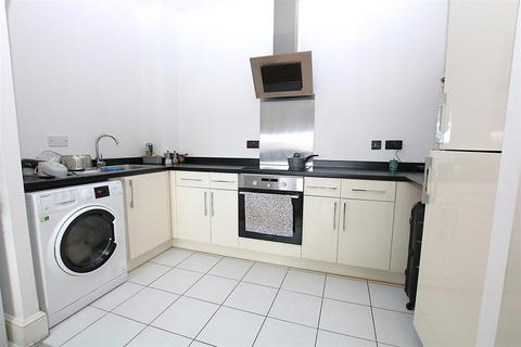 2 bedroom flat for sale, Adnitt Road, Northampton