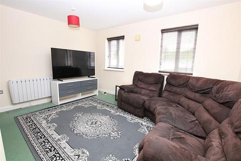 2 bedroom flat for sale, Henry Bird Way, Northampton