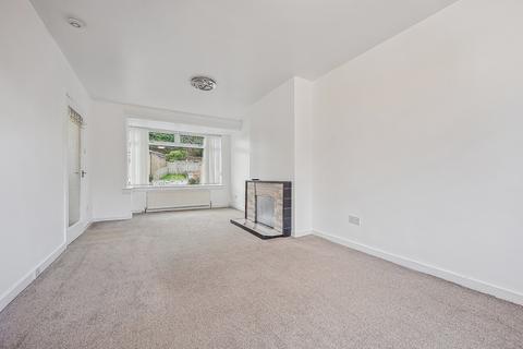 2 bedroom semi-detached house to rent, Terregles Avenue, Pollokshields, Glasgow, G41 4RR