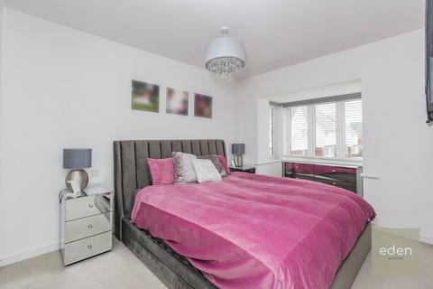 12 Ballard Road, Snodland, ME6 5FW