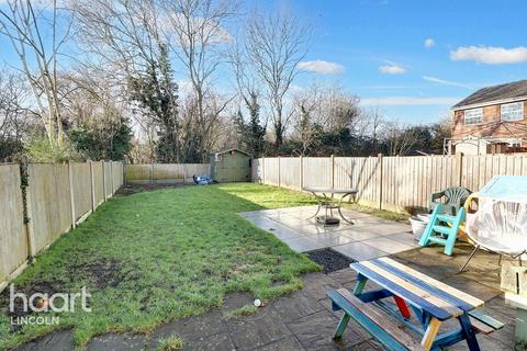 5 Lingfield Close, Saxilby, Lincoln, LN1 2FR