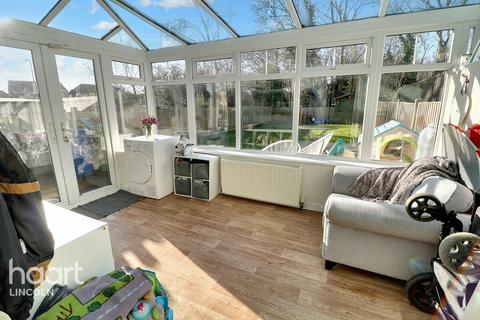 5 Lingfield Close, Saxilby, Lincoln, LN1 2FR