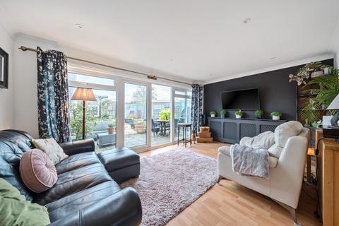 3 bedroom semi-detached house for sale, Hetherington Road, Charlton Village, Shepperton, TW17