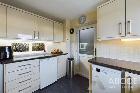 2 Ashtree Close, Newhall, Swadlincote, DE11 0NS