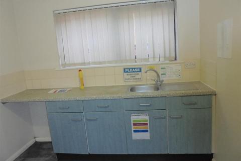 Property to rent, Kirkby Dental Practice Lowmoor Road, Kirkby-In-Ashfield, Nottingham