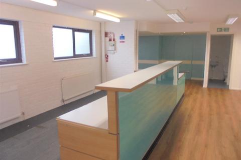 Property to rent, Kirkby Dental Practice Lowmoor Road, Kirkby-In-Ashfield, Nottingham