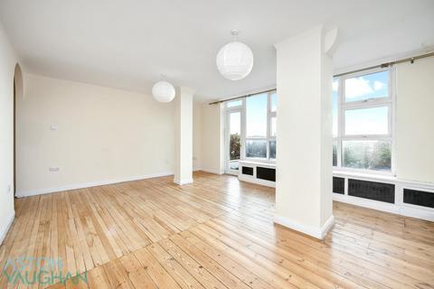 2 bedroom apartment to rent, Marine Gate, Marine Drive, Brighton BN2