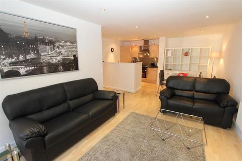 2 bedroom flat to rent, Regents Quay, Brewery Wharf