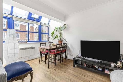 2 bedroom flat to rent, Admiral Place, London SE16