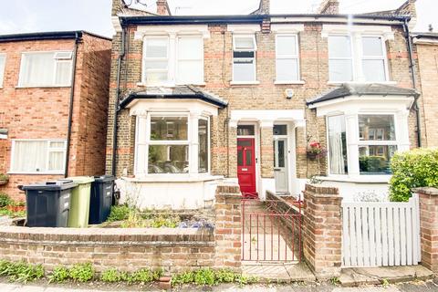 3 bedroom terraced house for sale, Woodville Road, London, E18