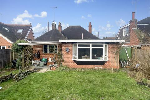 3 bedroom detached bungalow for sale, Grove Road, Sonning Common Reading RG4