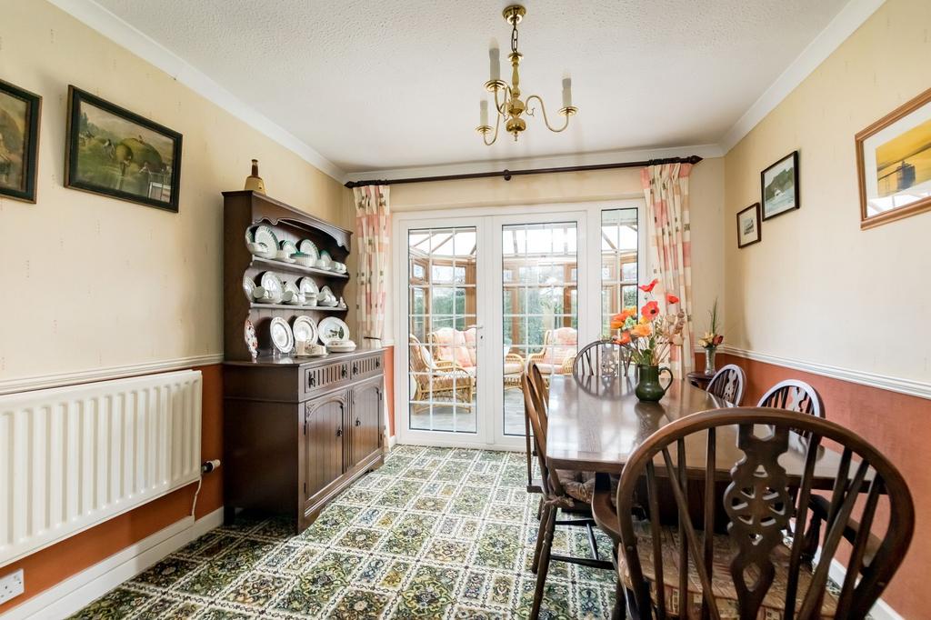 Dining Room/Snug