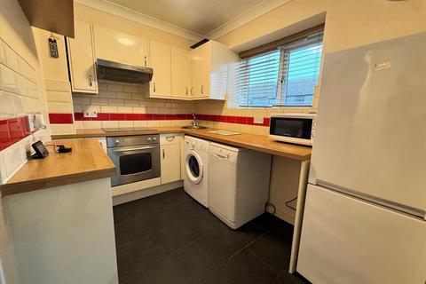 1 bedroom apartment to rent, Studio Apartment    Waymans Teviot Avenue Aveley, South Ockendon, South Ockendon