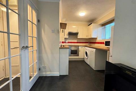 1 bedroom apartment to rent, Studio Apartment    Waymans Teviot Avenue Aveley, South Ockendon, South Ockendon