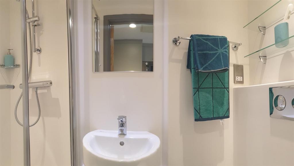 Melbourne ensuite shower room.jpg