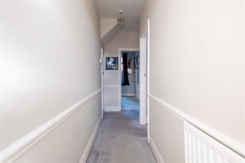 2 bedroom apartment for sale, Redcar Road, North Heaton, Newcastle Upon Tyne