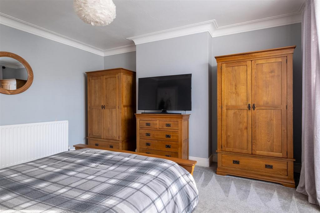 42 Redcar Road-4.jpg