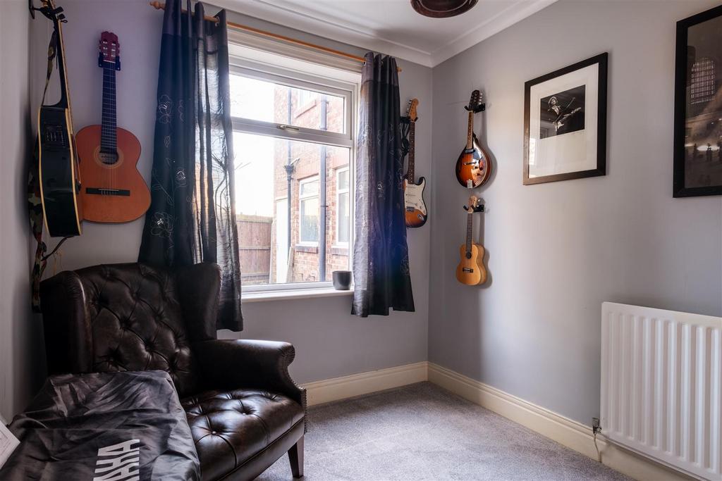 42 Redcar Road-7.jpg