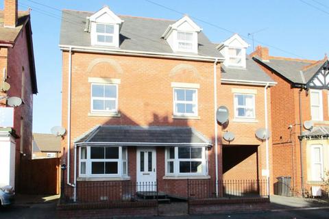 2 bedroom flat to rent, Belmont Road, Hereford, HR2 7JS