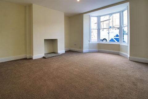 2 bedroom terraced house to rent, Market Place, Barnard Castle DL12