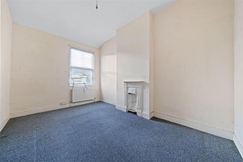 undefined, Windermere Road, CROYDON