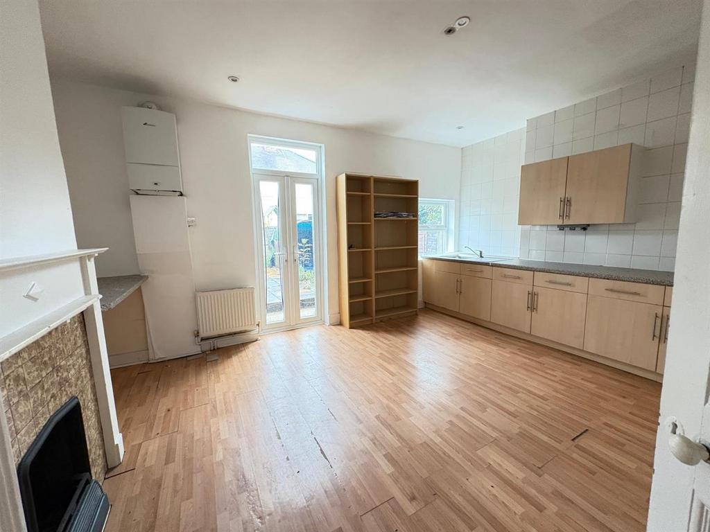 PHOTO-2025-11-03-14-35-35 (3).jpg