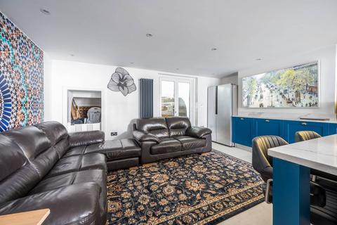 3 bedroom end of terrace house for sale, Sidney Square, Whitechapel, London, E1