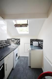 1 bedroom flat to rent, Flat 5 - 163 Hyde Park Road, Hyde Park, Leeds