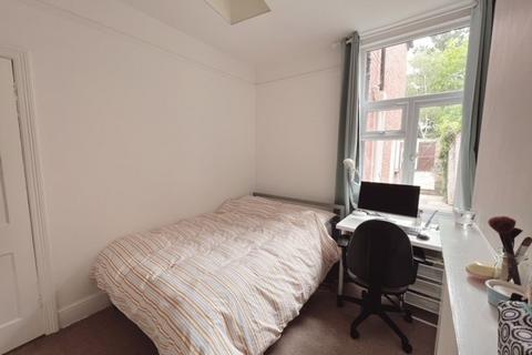 1 bedroom terraced house to rent, Park Road, Central, Exeter, EX1