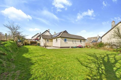 24 Ford Crescent, Bradworthy, Holsworthy, EX22 7QR