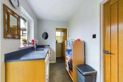 24 Ford Crescent, Bradworthy, Holsworthy, EX22 7QR