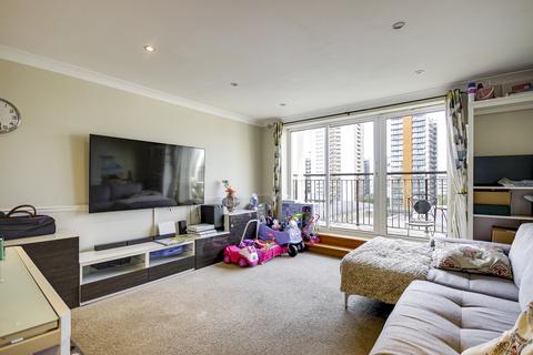 1 bedroom flat for sale, Adventurers Court, Docklands E14