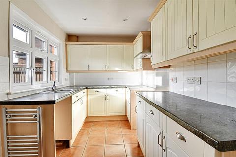 3 bedroom end of terrace house for sale, Clements Cottage, Brickendon SG13