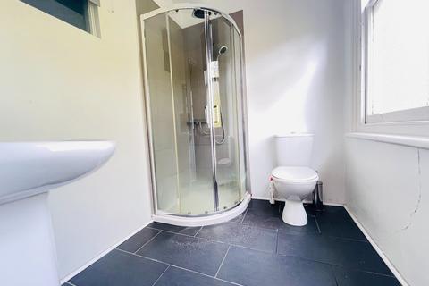 Studio to rent, London NW8
