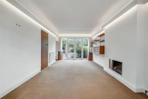 4 bedroom detached house for sale, Woodfield Road, Oadby, Leicester