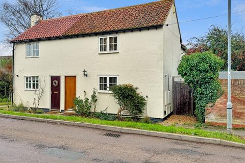 3 bedroom cottage for sale, Barton Road, Cambridge CB23