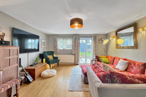 3 bedroom cottage for sale, Barton Road, Cambridge CB23