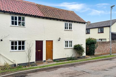 3 bedroom cottage for sale, Barton Road, Cambridge CB23