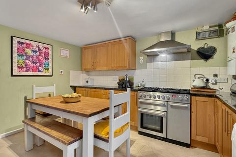 3 bedroom cottage for sale, Barton Road, Cambridge CB23