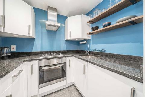 1 bedroom flat for sale, St. Margarets Road, East Twickenham TW1